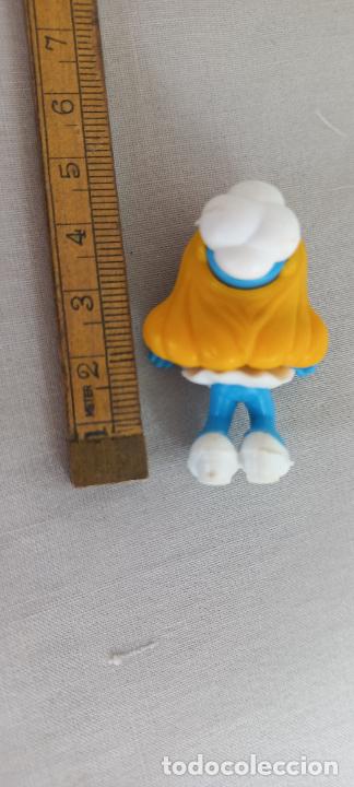 Figuras de goma Kinder: FIGURA PITUFO DE KINDER. PITUFINA - Foto 4