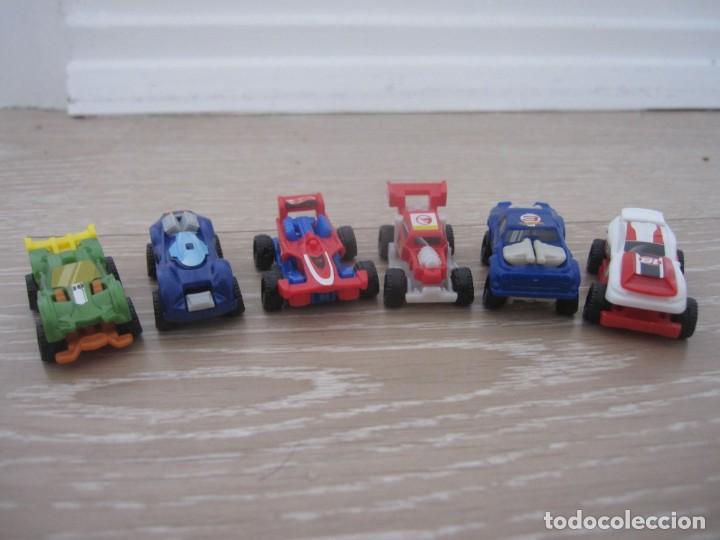 Figuras de goma Kinder: 6 coches Hot wheels Kinder - Foto 1