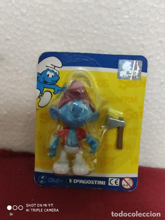 Figuras de Goma y PVC: PITUFOS PROFESIONES PEYO PLANETA DEAGOSTINI LE&Ntilde;ADOR 8NUEVO EN BLISTER