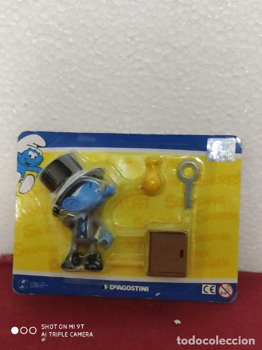 Figuras de Goma y PVC: PITUFOS PROFESIONES PEYO PLANETA DEAGOSTINI LADRON NUEVO EN BLISTER