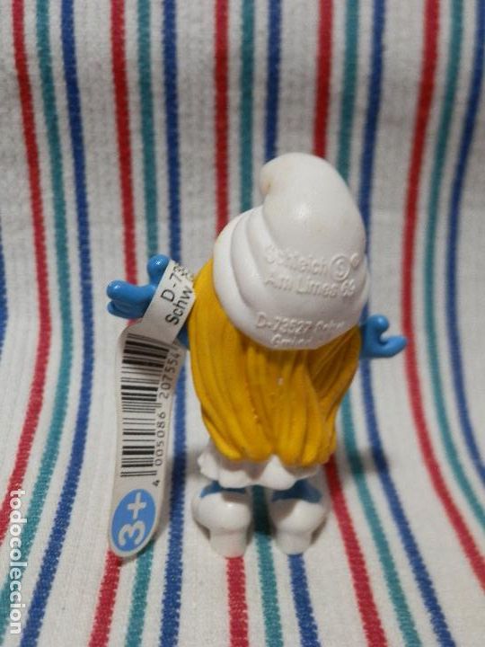 Figuras de goma y PVC: SCHLEICH PITUFINA 2012, SIN ESTRENAR - Foto 2