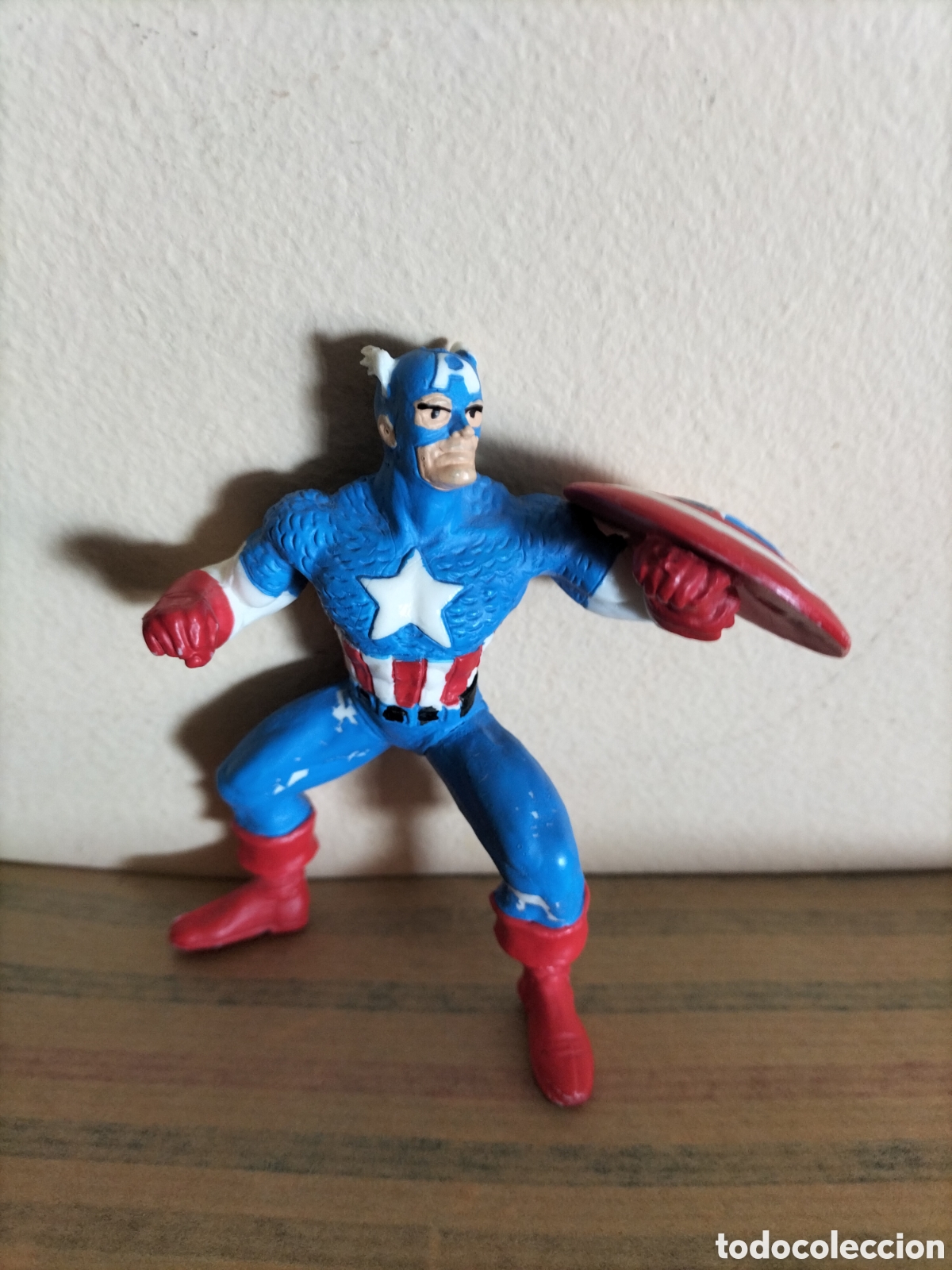 Figuras de goma y PVC: Capit&aacute;n Am&eacute;rica - Foto 3