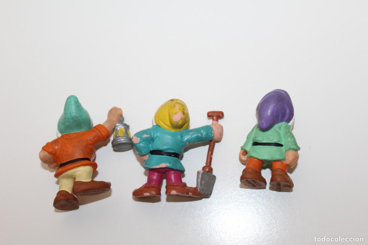Figuras de goma y PVC: 3 ENANITOS DE BLANCANIEVES BULLYLAND - Foto 2
