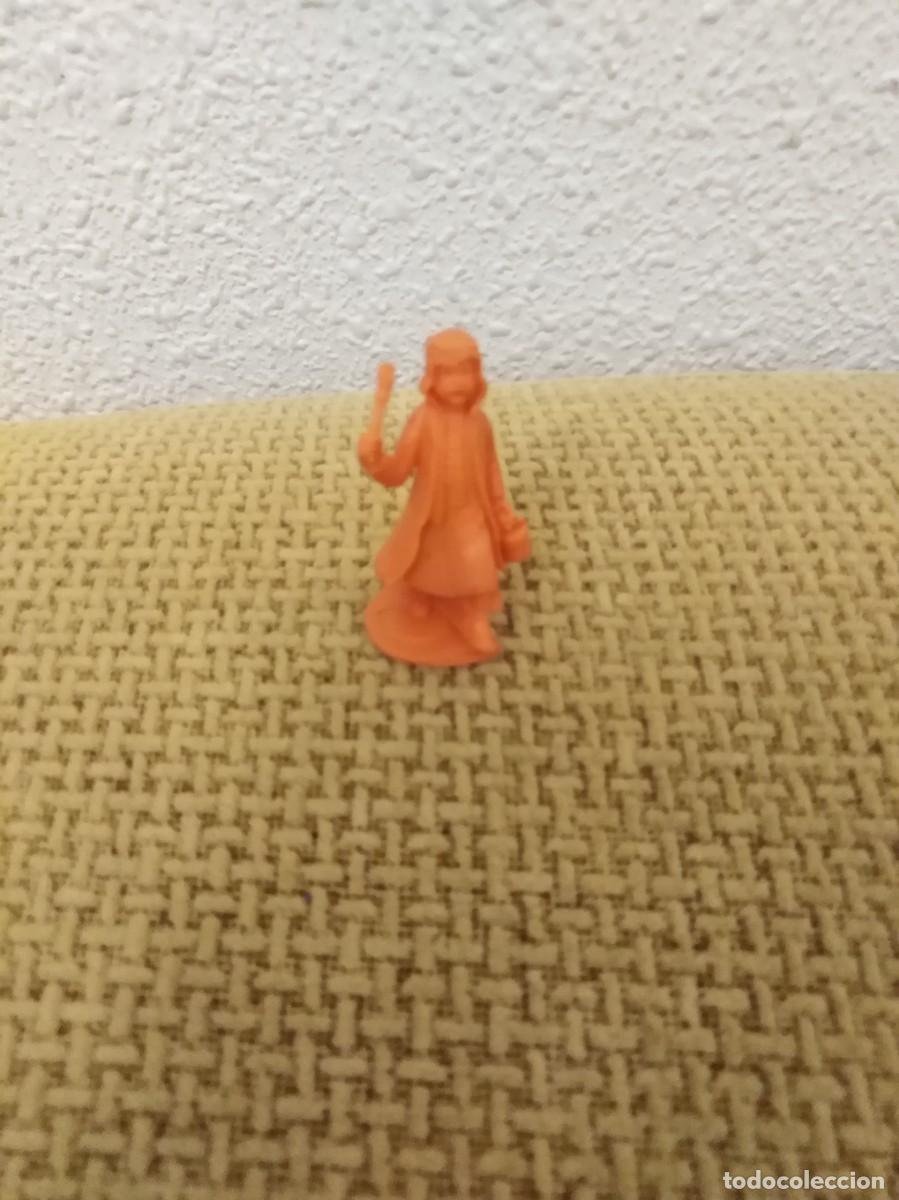 Figuras de goma y PVC: Dunkin Tintin antiguo - Foto 1