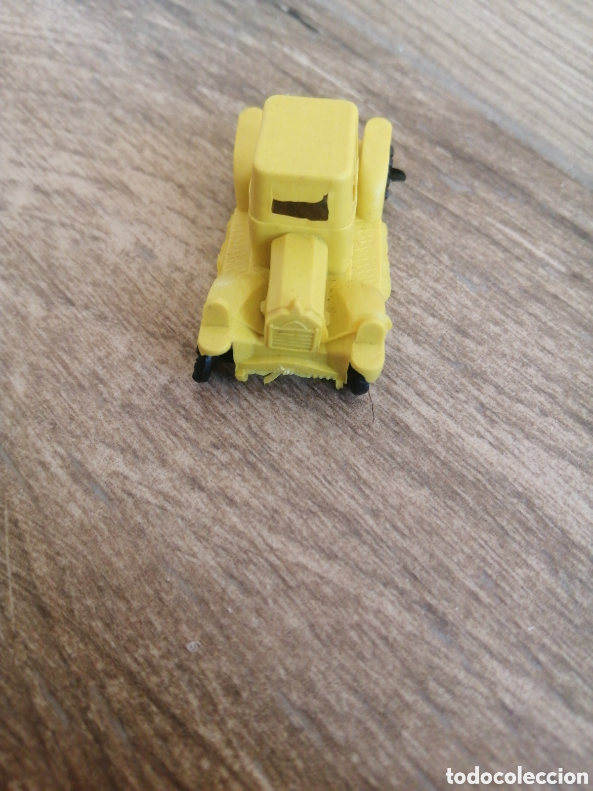 Figuras de goma y PVC: Minicoche de &eacute;poca - montaplex - Foto 1