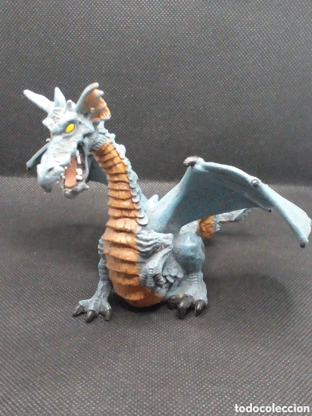 Figuras de goma y PVC: Dragon azul. Papo. De goma. - Foto 1