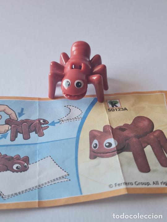 Figure di Gomma e PVC: ARA&Ntilde;A PINZA OFICINA ROJA - SD123A - FIGURA KINDER CON BPZ - 2018