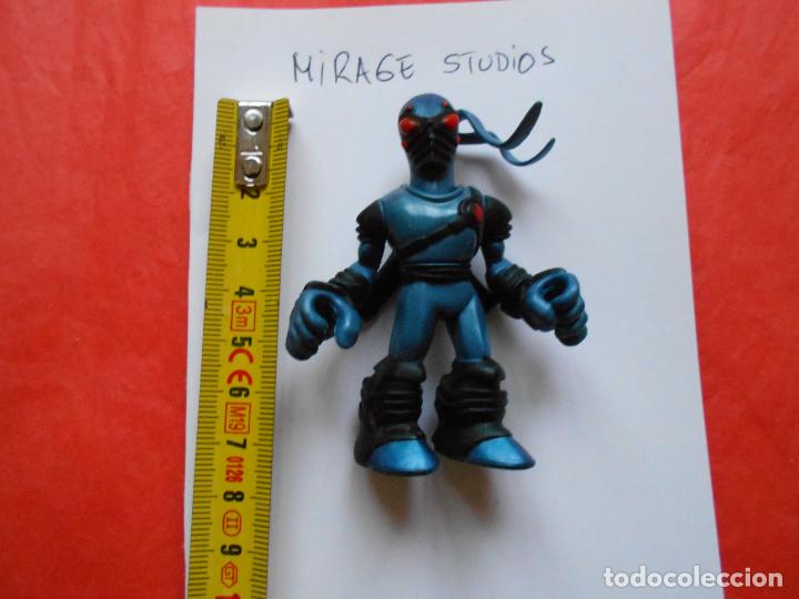 Figuras de goma y PVC: FIGURA MIRAGE STUDIOS