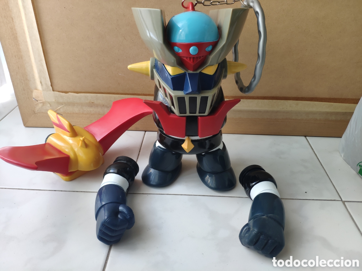 Figuras de goma y PVC: Mazinger cabez&oacute;n 28cm - Foto 1
