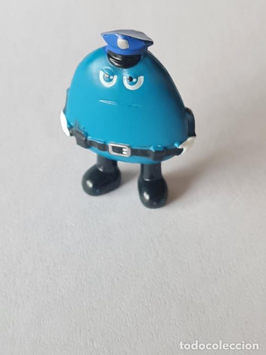 Figurines en Caoutchouc et PVC: POLICIA DEL REVES - PIXAR/DISNEY - FIGURA DE HUEVO CON SORPRESA TIPO KINDER