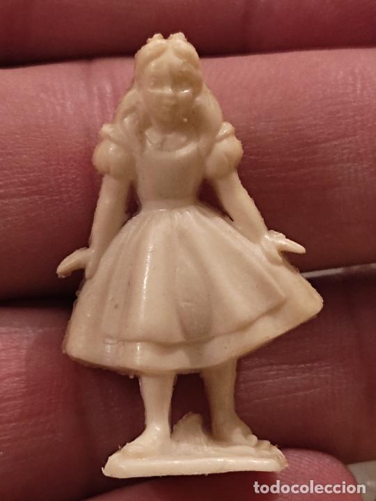 Rubber and PVC Figures: Alicia Dunkin en el pais de las maravillas antigua