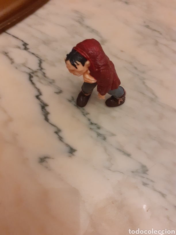 Figuras de goma y PVC: Jorobado ,serie monstruos de Bully - Foto 1