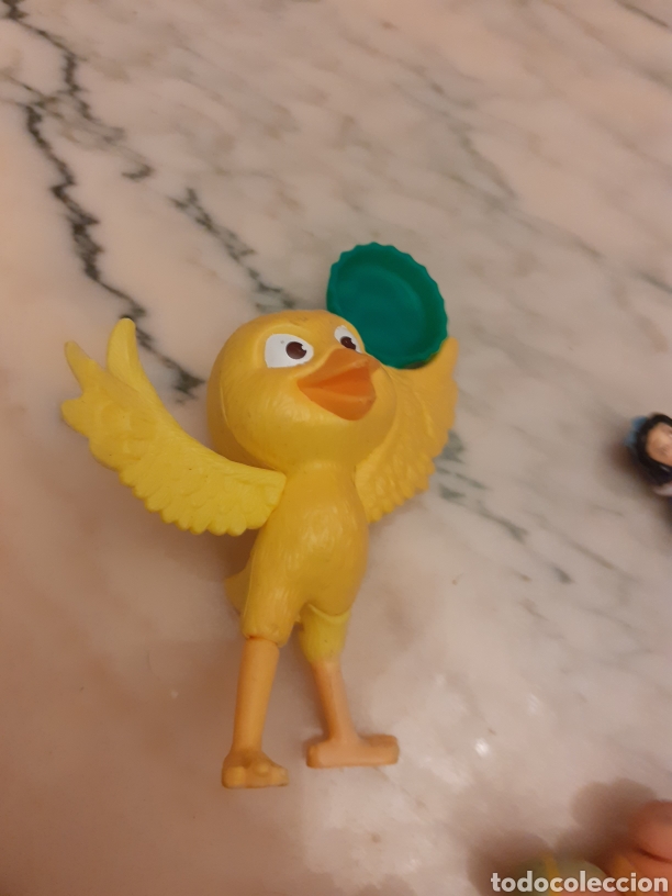 Figuras de goma y PVC: Pollo Chicken Little - Foto 2