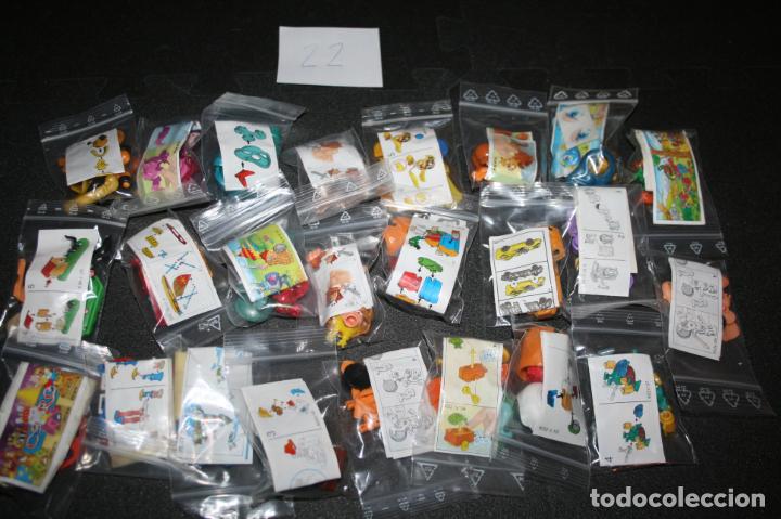 Figuras de Borracha e PVC: Kinder Ferrero Lote 8 Variado 22 unidades diferentes con BPZ a&ntilde;os 1998 a 2001 serie K sin montar