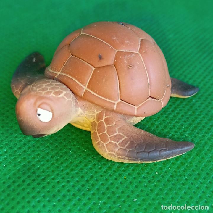 Gummi- und PVC-Figuren: Tortuga duende Dragon Ball 2004