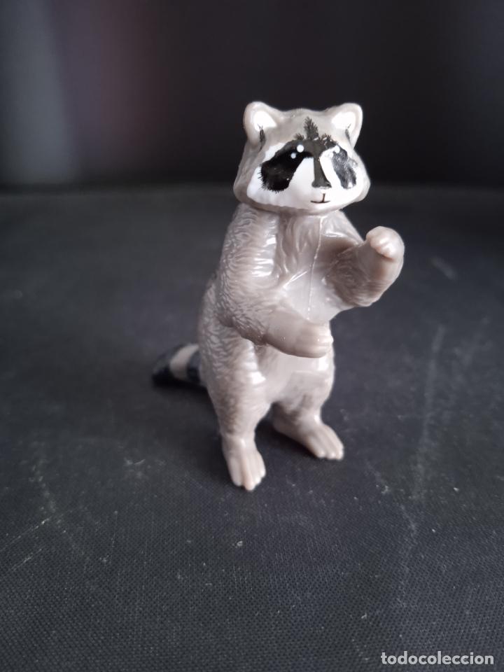 Figuras de goma y PVC: MAPACHE - FIGURA PVC - Foto 1