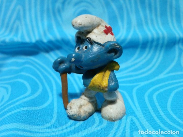 Figuras de goma y PVC: PITUFO HERIDO SIN MARCA - Foto 1