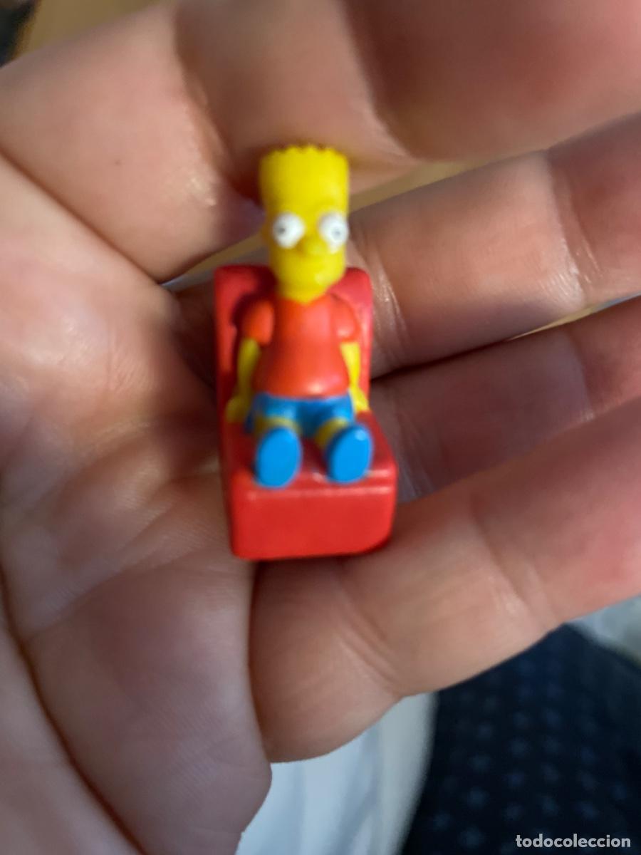 Figuras de goma Kinder: Mu&ntilde;eco Simpson kinder sorpresa - Foto 1