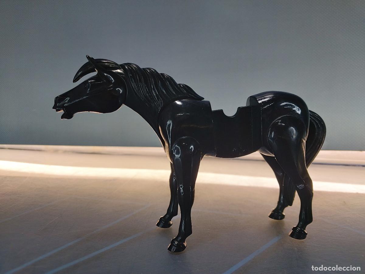 Figuras de goma y PVC: Caballo de Comansi. Negro. Sin silla. - Foto 1