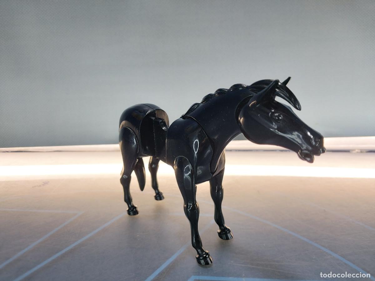 Figuras de goma y PVC: Caballo de Comansi. Negro. Sin silla. - Foto 3