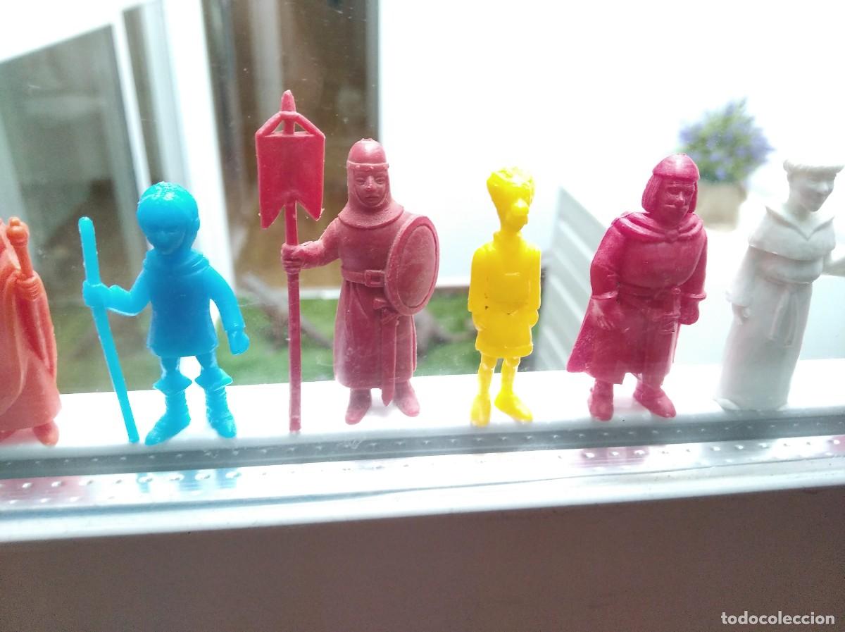 Figuras de goma y PVC: Dunkin Ruy cid Danone - Foto 5