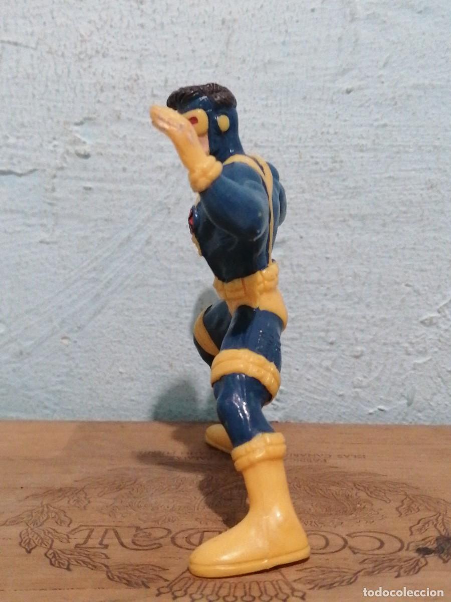 Figuras de goma y PVC: FIGURA PVC C&Iacute;CLOPE - Foto 2