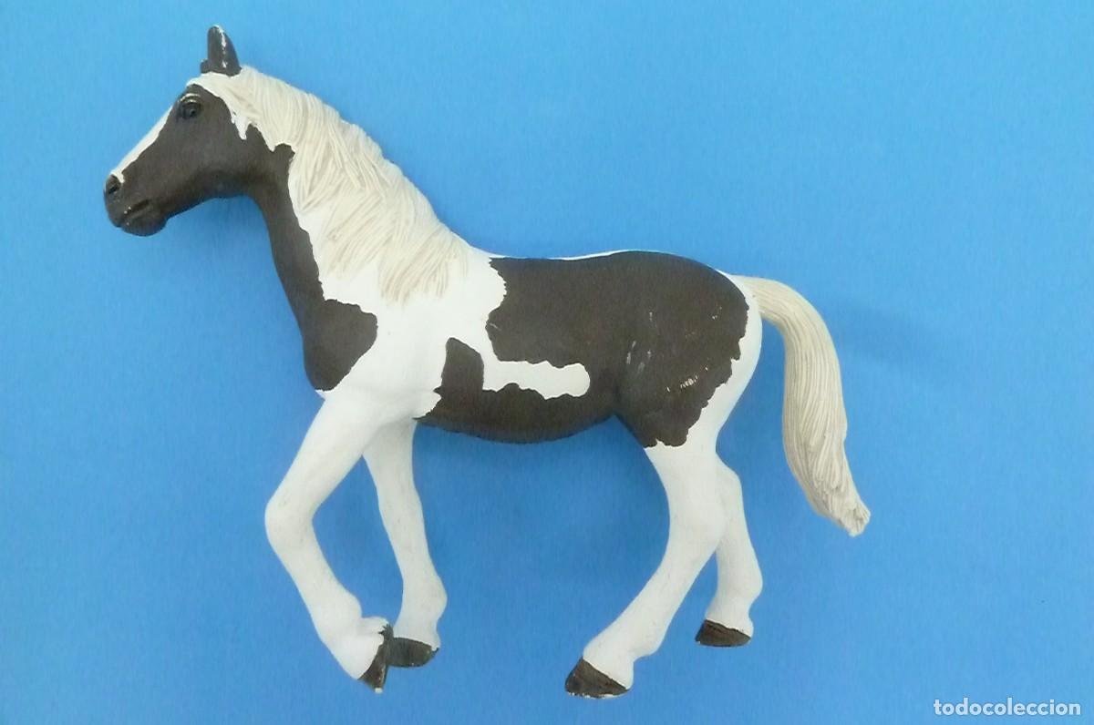 Figuras de goma y PVC: Caballo marron y blanco. Schleich 2016 - Foto 8