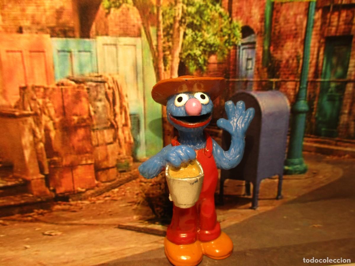 Figuras de Goma y PVC: GROVER GARDENER original figure. Sesame Street. Vintage. SIZE 8,5 CM. J49. COCO BARRIO SESAMO