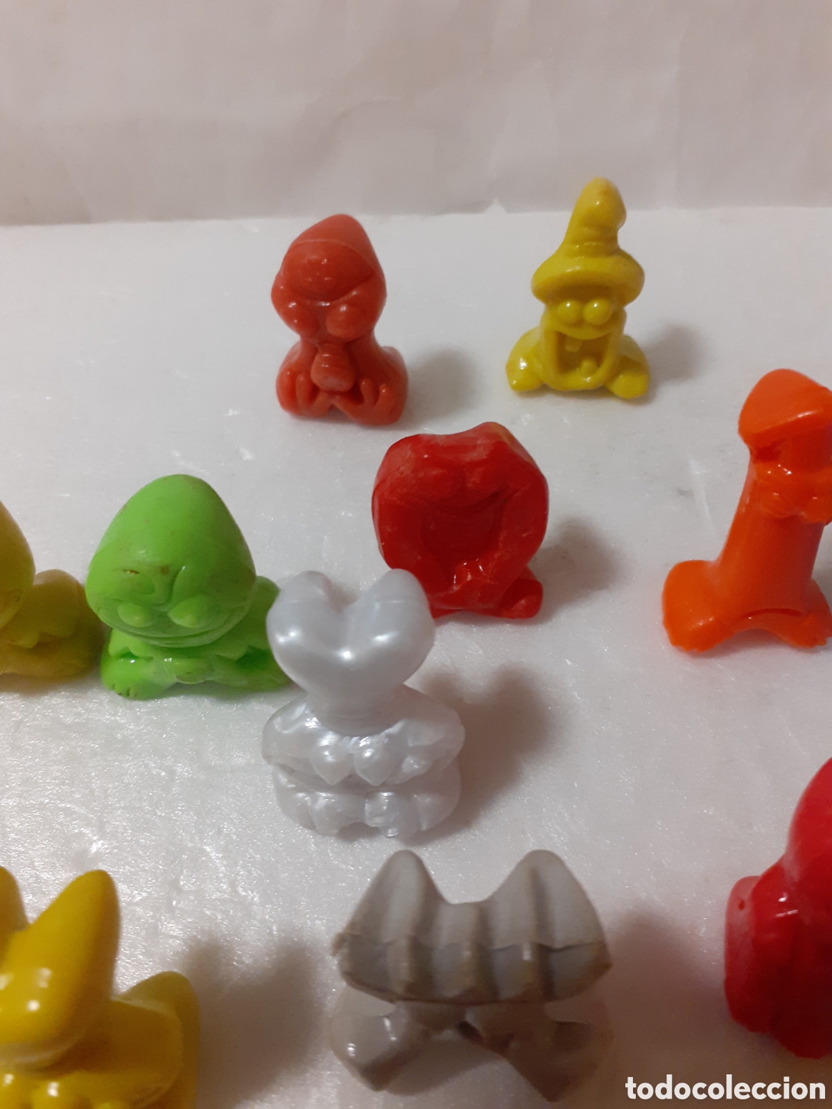 Figuras de goma y PVC: FIGURAS LOTE GO GOS MAGIC BOX - Foto 5