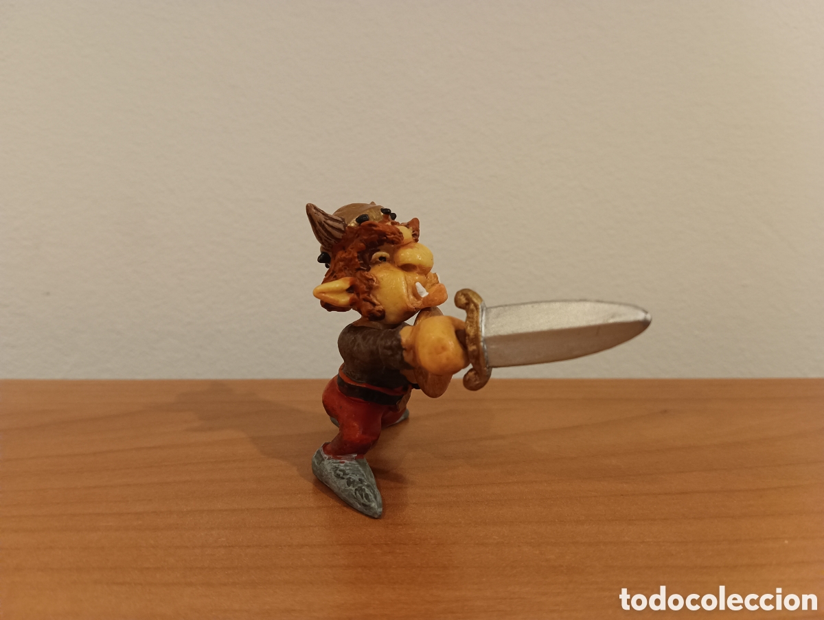 Figuras de goma y PVC: TROLL VIKINGO ESPADA. PAPO - Foto 2