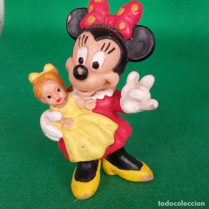 Figuras de goma y PVC: Minnie mouse con mu&ntilde;eca bullyland - Foto 3
