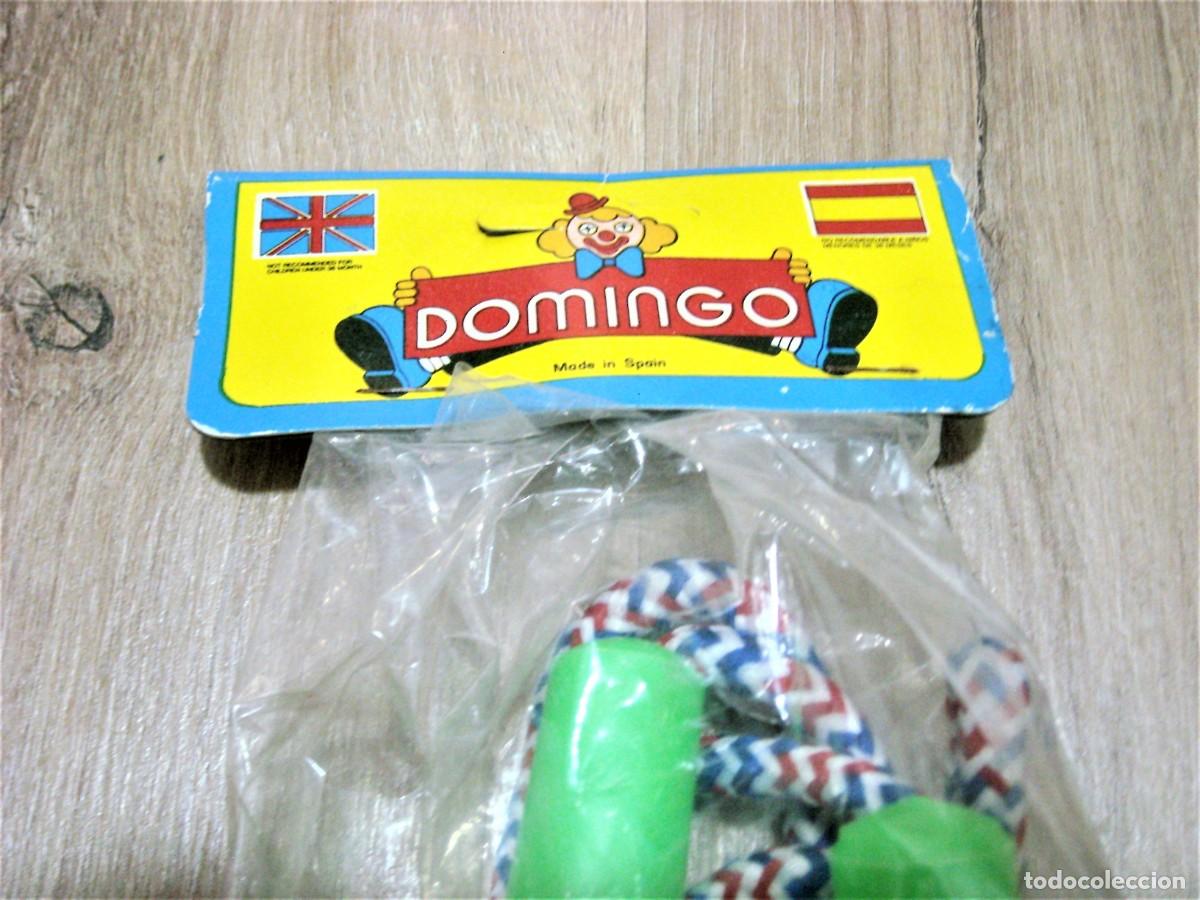 Figuras de goma y PVC: Antigua Comba de Juguete. - Foto 4