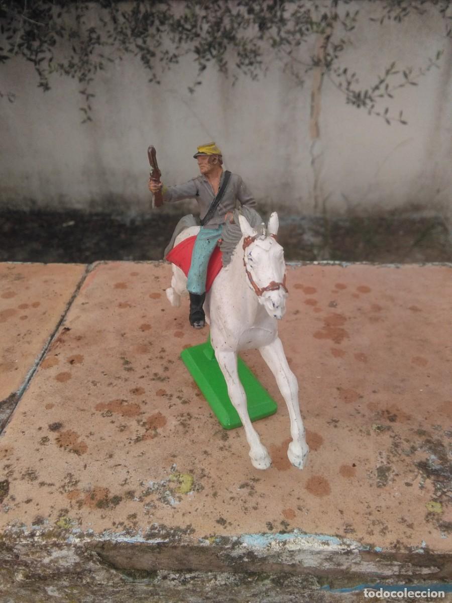 Figuras de goma y PVC: BRITAINS - Foto 1