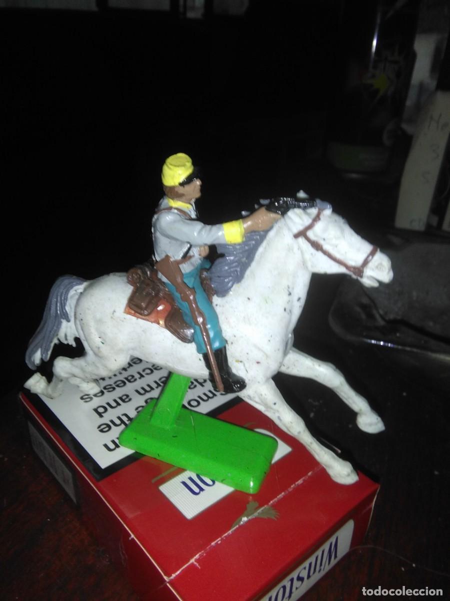 Figuras de goma y PVC: BRITAINS - Foto 1