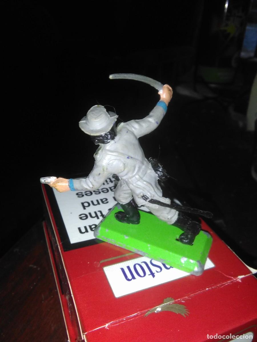 Figuras de goma y PVC: BRITAINS - Foto 1
