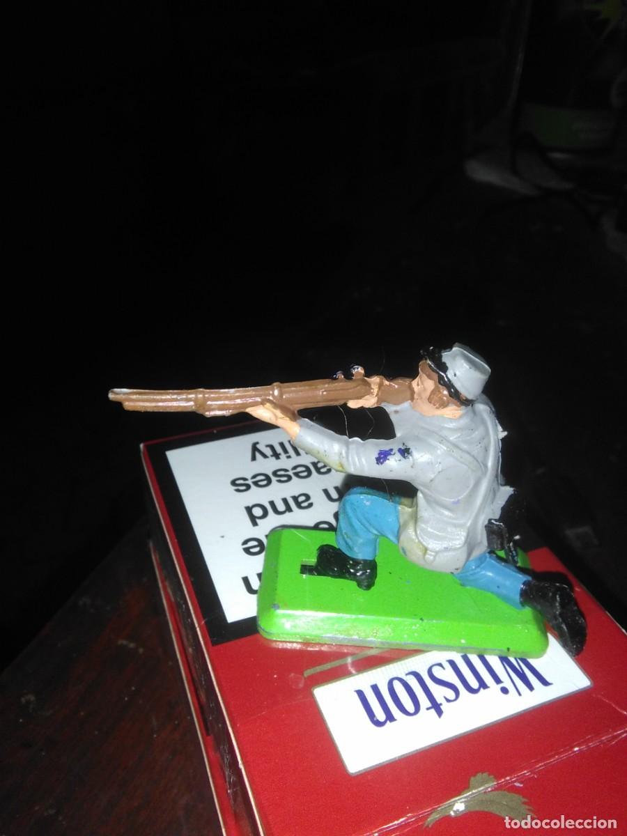 Figuras de goma y PVC: BRITAINS - Foto 1