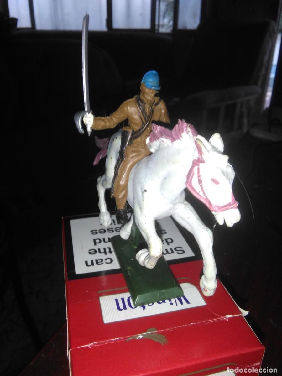 Figuras de goma y PVC: BRITAINS - Foto 1