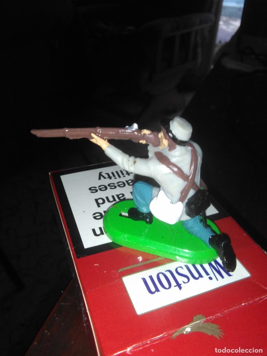 Figuras de goma y PVC: BRITAINS - Foto 2