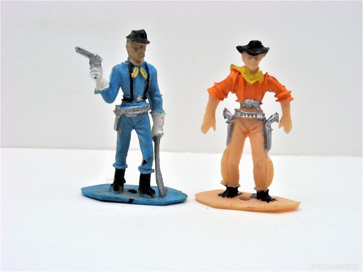 Figuras de goma y PVC: Antiguas Figuras del Mini Oeste Comansi. - Foto 2