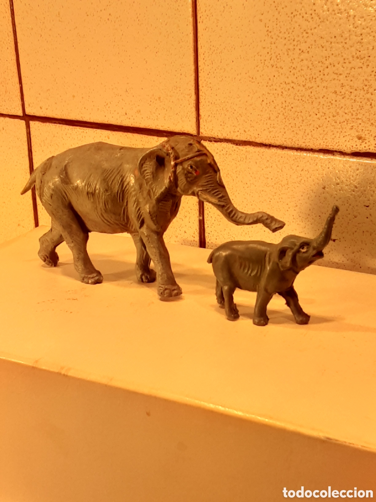 Figuras de goma y PVC: Elefantes circo jecsan - Foto 4