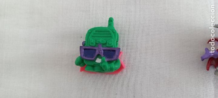 Rubber and PVC Figures: Figura Superzing. WALKIE HUSH 509. Superthings SECRET SPIES. MBIT