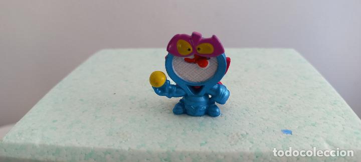 Gummi- und PVC-Figuren: Figura Superzing. . Superthings SECRET SPIES. MBIT
