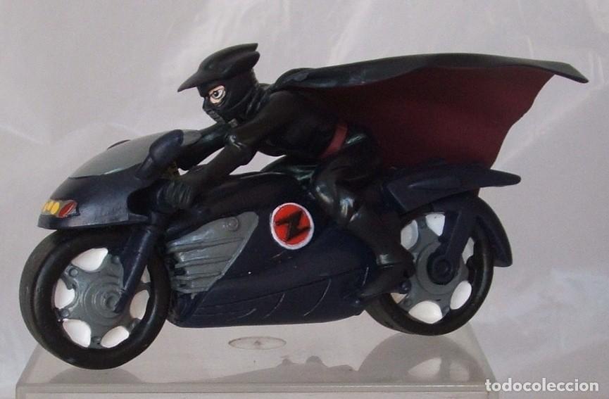 batman figura con moto - Acheter Autres figurines en caoutchouc et PVC sur  todocoleccion