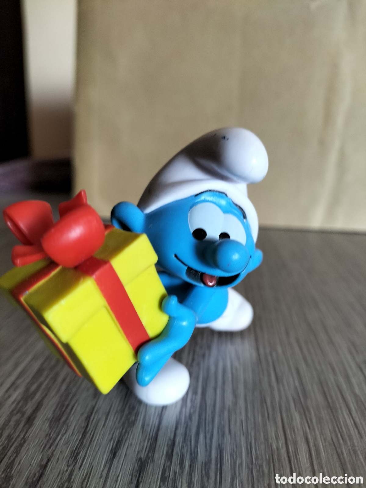 Figuras de goma y PVC: PITUFO con regalo - Foto 3
