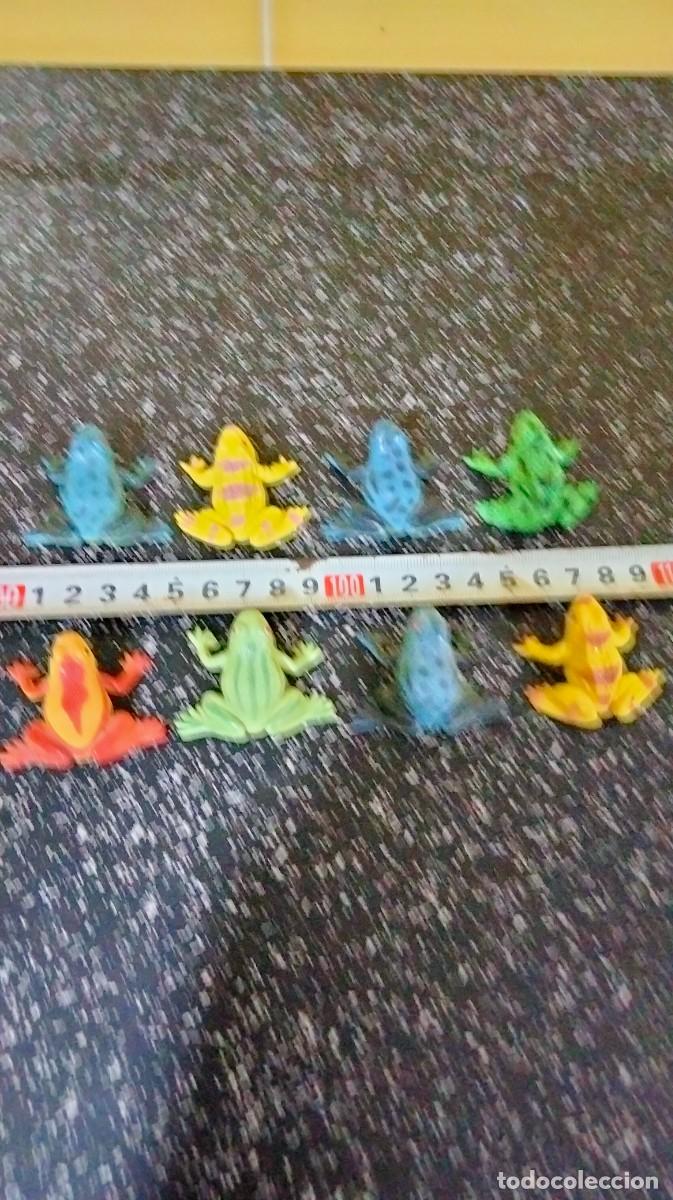Figuras de goma y PVC: Figuras ranas - Foto 2