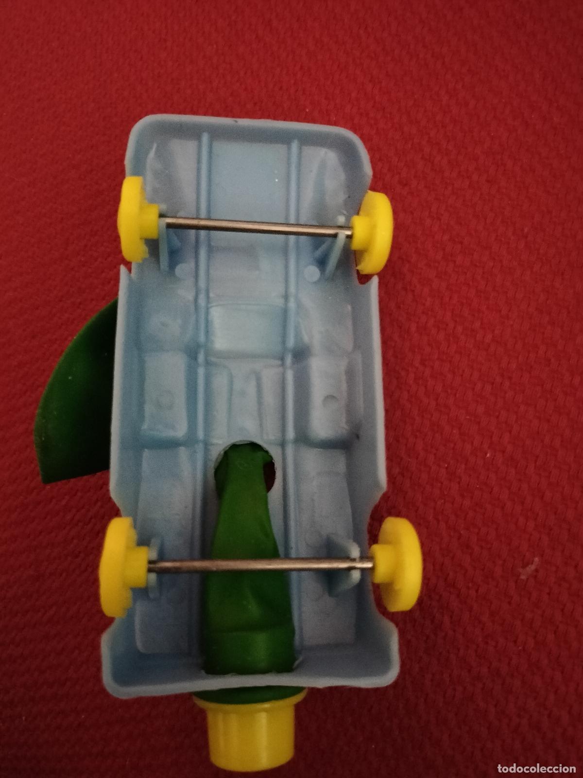 Figuras de goma y PVC: ANTIGUO COCHE GLOBO - Foto 3