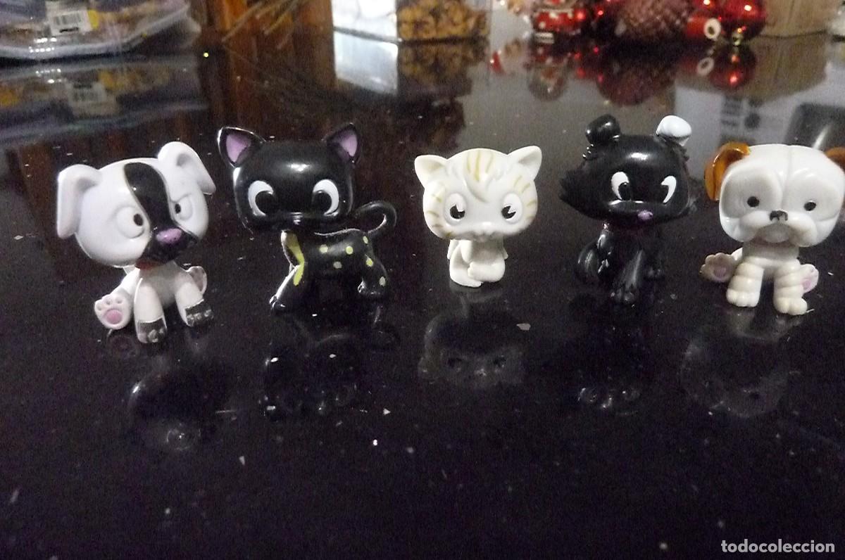 Figuras de goma y PVC: Lote perritos y gatitos - Foto 1