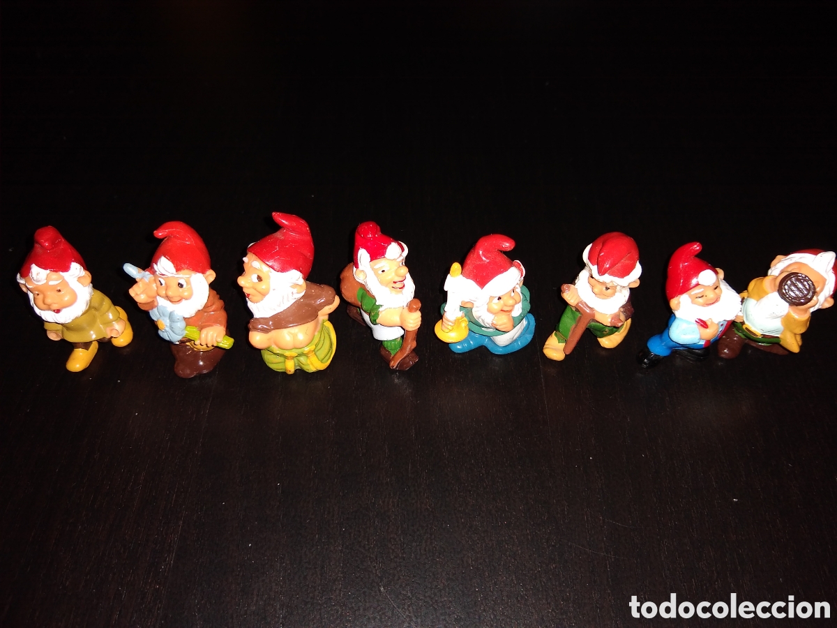 Figuras de goma Kinder: Kinder Ferrero 350 gnomos en vida cotidiana completa pero sin carretilla 8 fig 1990