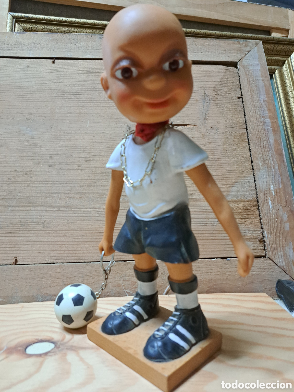 Rubber and PVC Figures: MU&Ntilde;ECO FUTBOLISTA PVC GOMA (MOVIMIENTO CABEZA). MARCA HEICO, A&Ntilde;OS 70's. RARO!!!.