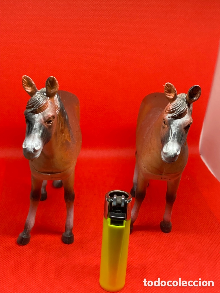 Figuras de goma y PVC: 2 Caballos de pvc nuevos - Foto 4